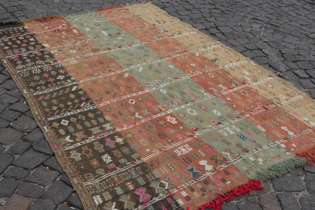 XL Vintage Kilim Accent Area Rug 6.2 x 9.1 ft