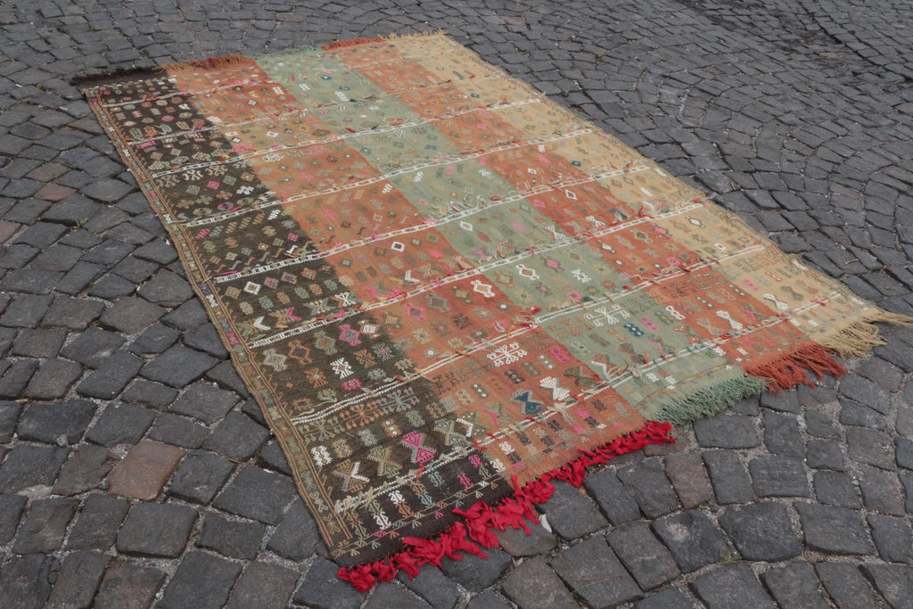 XL Vintage Kilim Accent Area Rug 6.2 x 9.1 ft