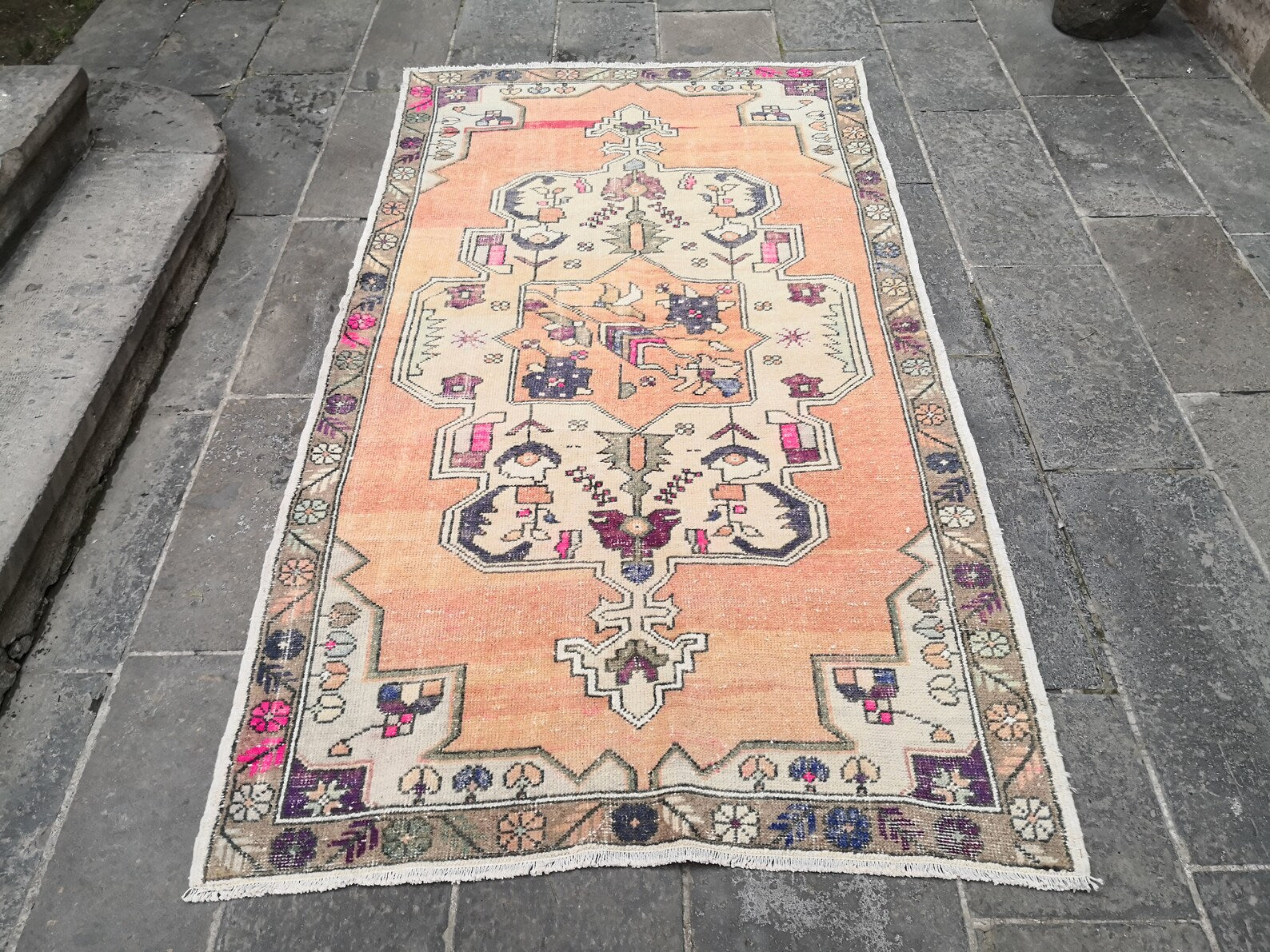 Vintage Turkish Accent Area rug 4.2 x 7.5 ft