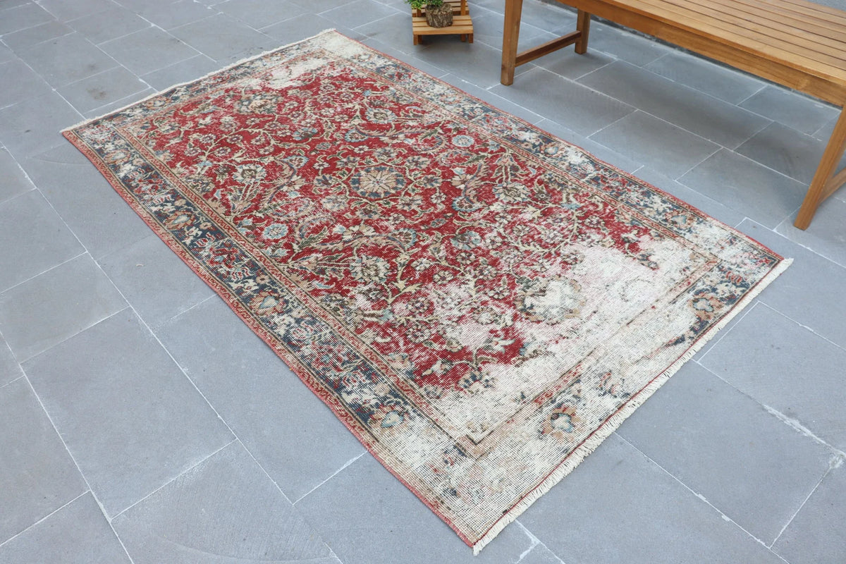 Vintage Persian Accent Area Rug 4.1 x 7 ft