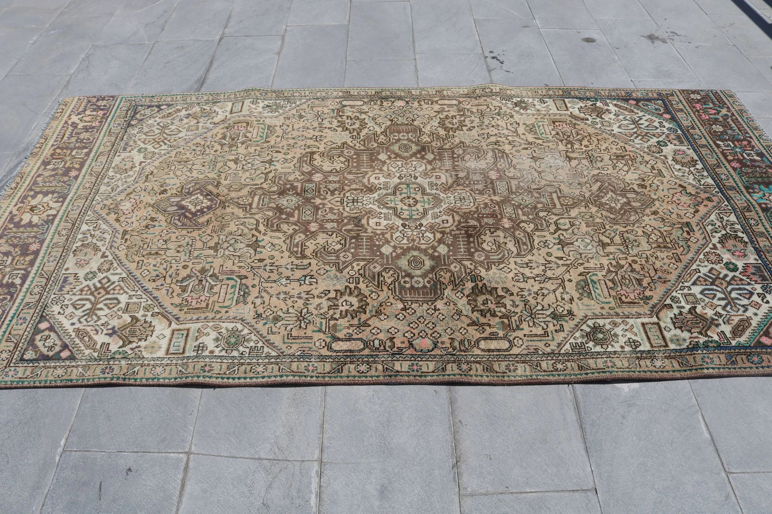 XL Vintage Persian Accent Area Rug 4.7 x 9 ft