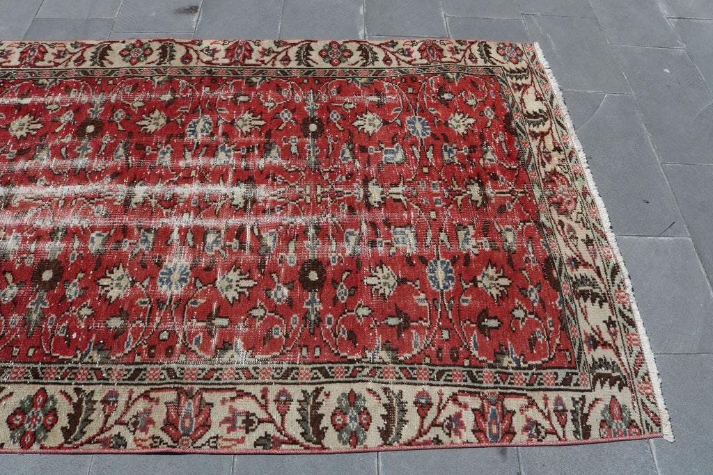 XL Vintage Turkish Accent Area Rug 4.6 x 9.2 ft