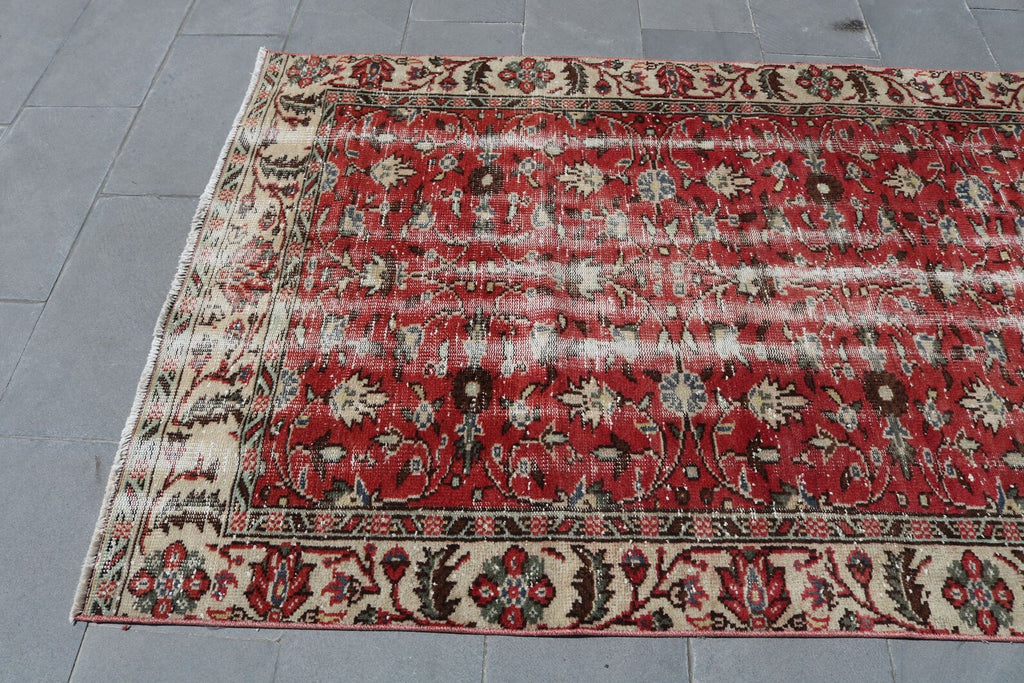 XL Vintage Turkish Accent Area Rug 4.6 x 9.2 ft