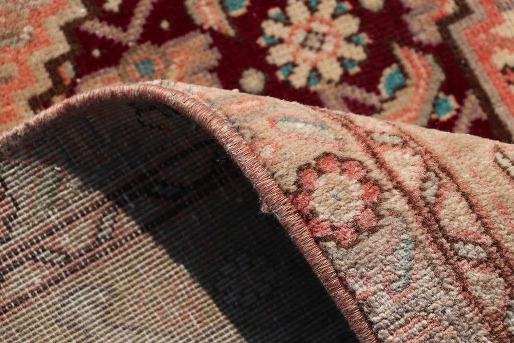 XL Vintage Turkish Accent Area Rug 6.5 x 9.7 ft