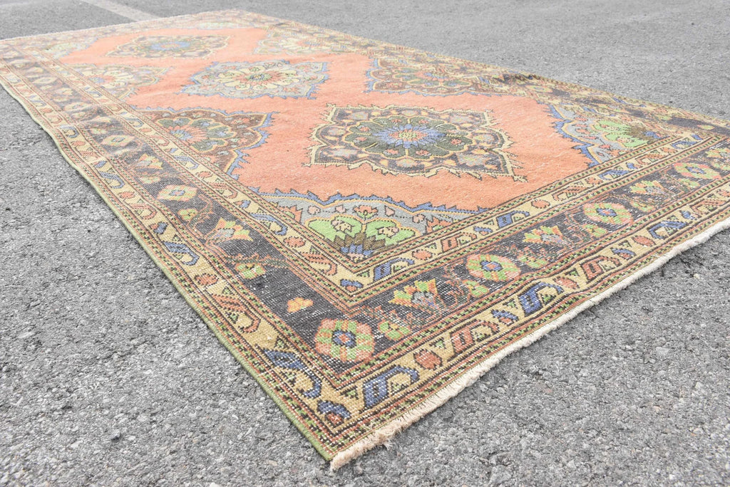 Vintage Turkish Accent Area rug 4.5 x 9.7 ft