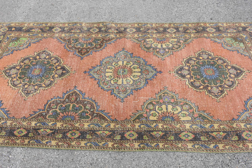 Vintage Turkish Accent Area rug 4.5 x 9.7 ft