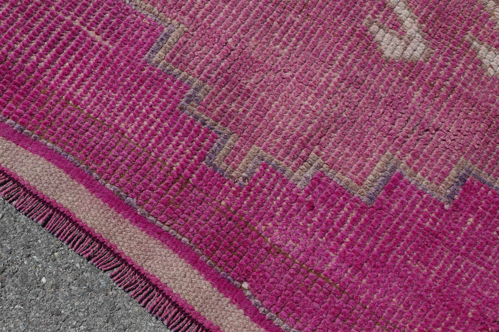 Vintage Turkish Runner rug 3.1 x 10.6 ft