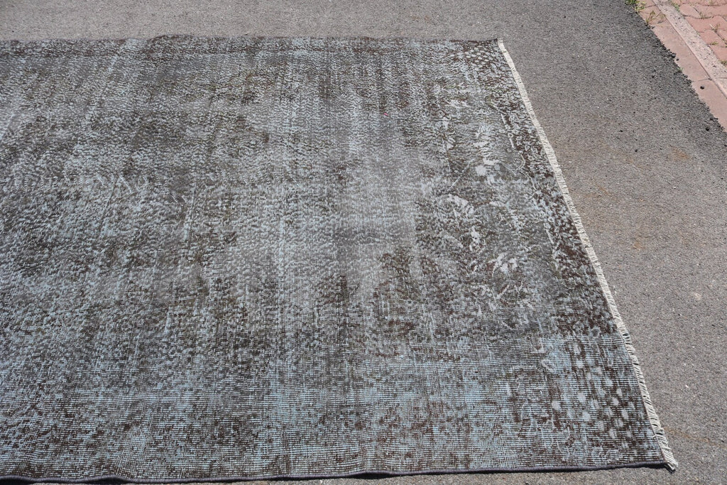 XL Vintage Turkish Accent Area Rug 6.6 x 9.5 ft