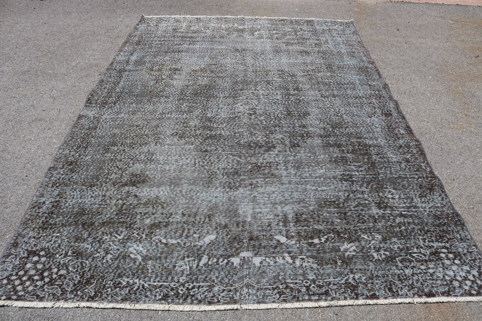 XL Vintage Turkish Accent Area Rug 6.6 x 9.5 ft