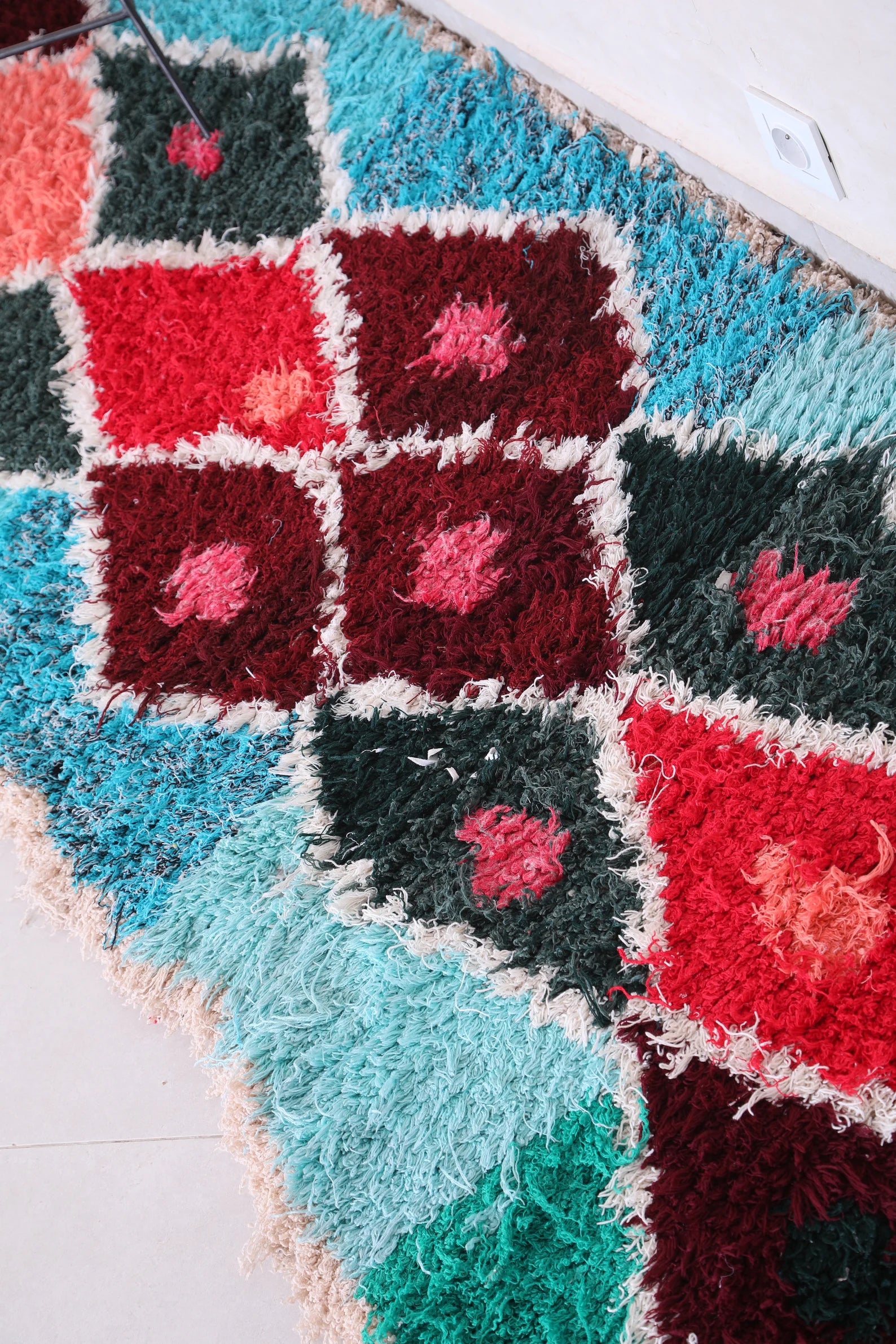 Vintage Moroccan Accent Area Rug 2.8 x 7.9 ft