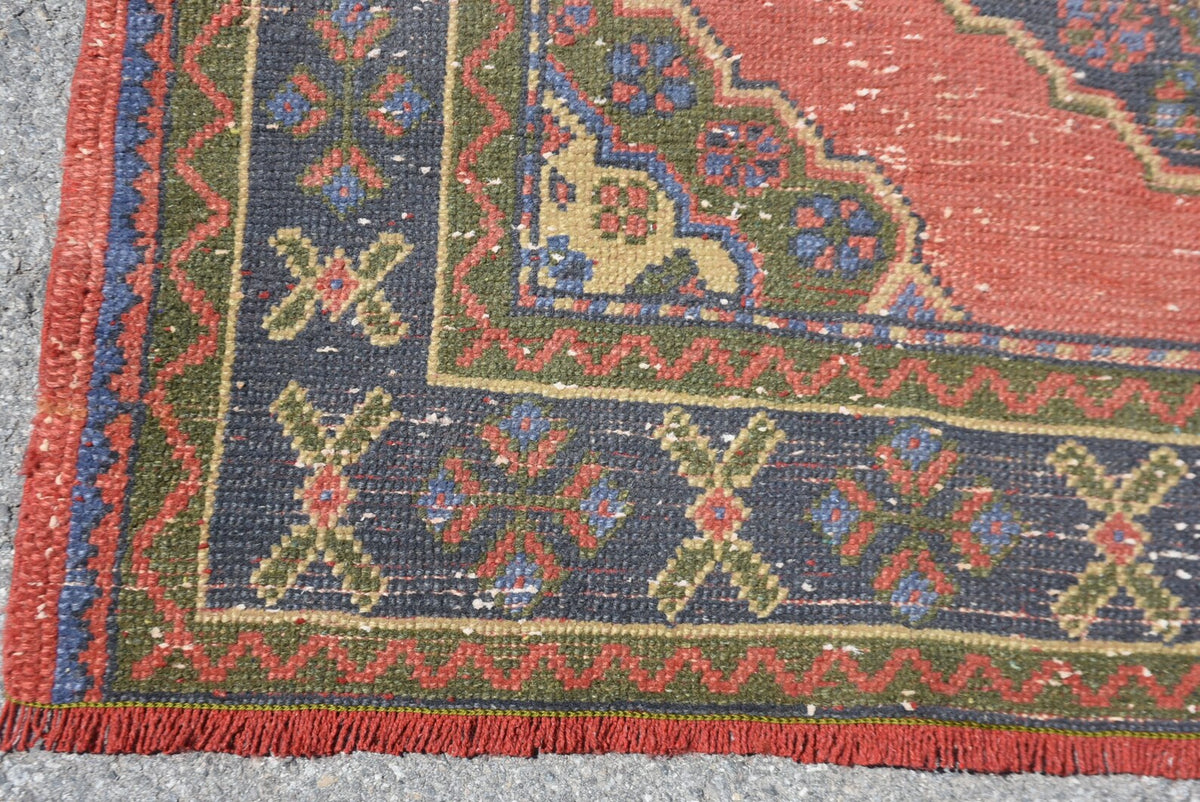 XL Vintage Turkish Accent Area rug 4.8 x 11.1 ft