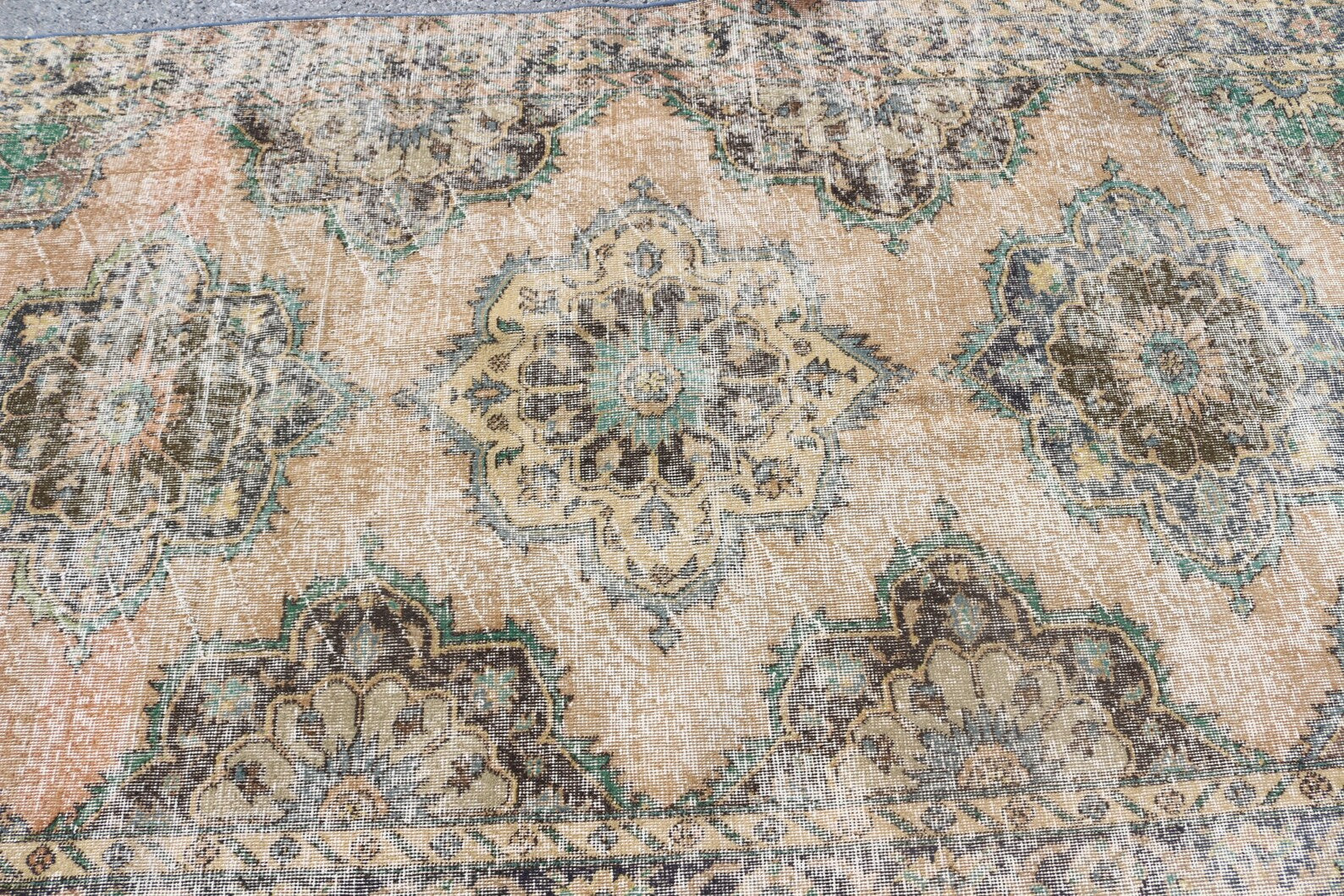 Vintage Turkish Accent Area rug 4.7 x 11.9 ft