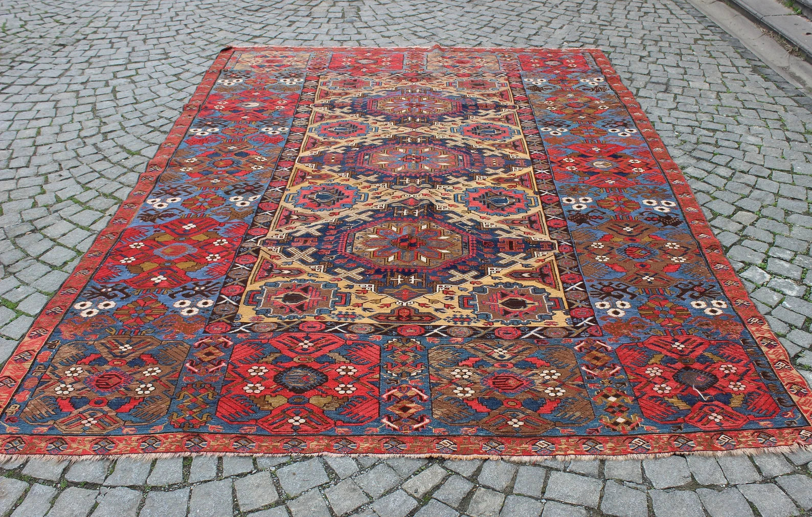 XL Vintage Soumak Accent Area Rug 6.6 x 9.7 ft
