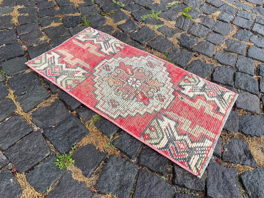 Vintage Turkish Mini Rug 1.3 x 2.5 ft