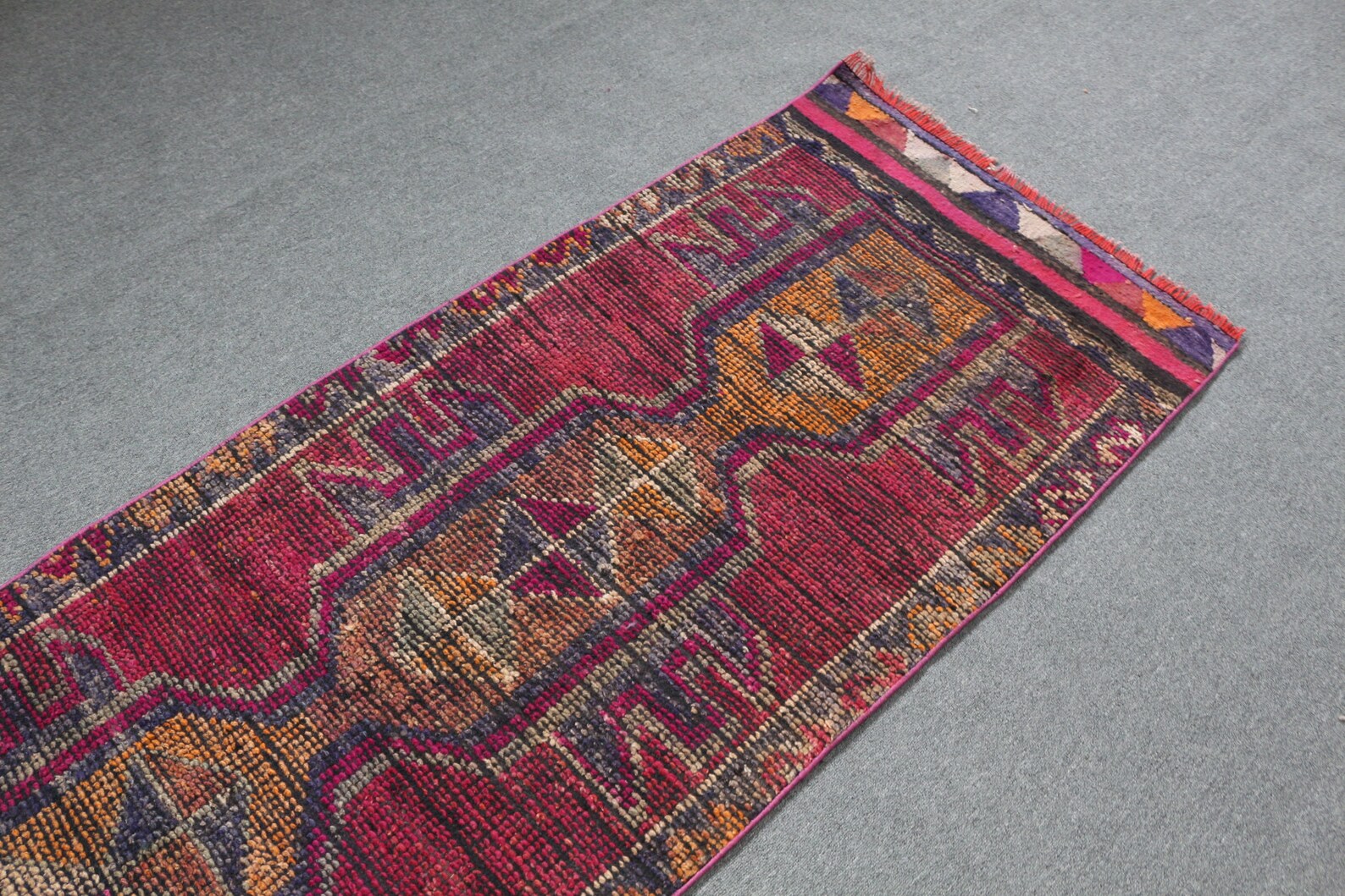 Vintage Turkish Runner Rug 2.7 x 9.4 ft