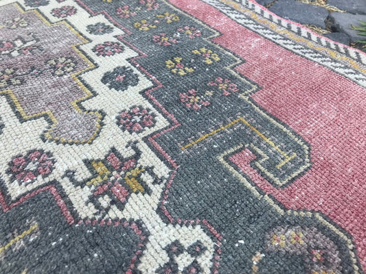 Vintage Turkish Runner Rug 2.9 x 7.3 ft