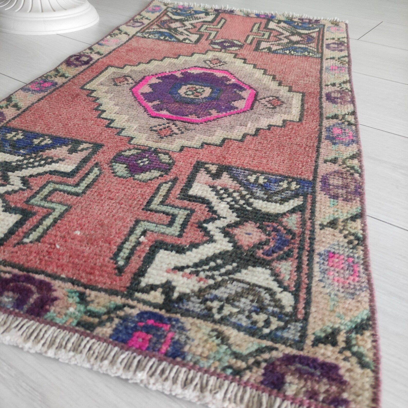Vintage Turkish Mini Rug 1.5 x 3 ft