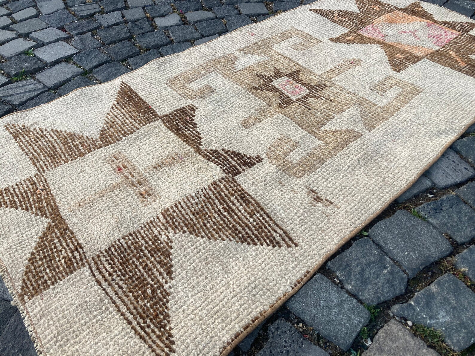 Vintage Turkish Runner Rug 2.6 x5.1 ft