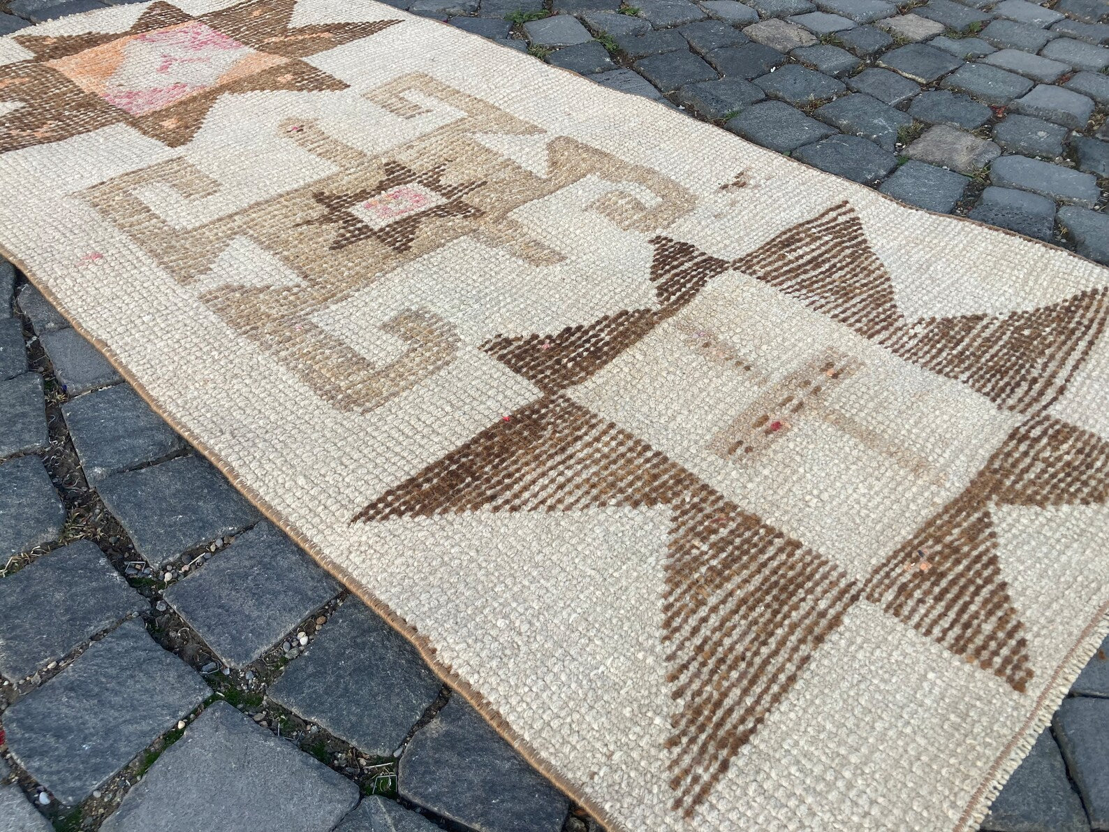 Vintage Turkish Runner Rug 2.6 x5.1 ft