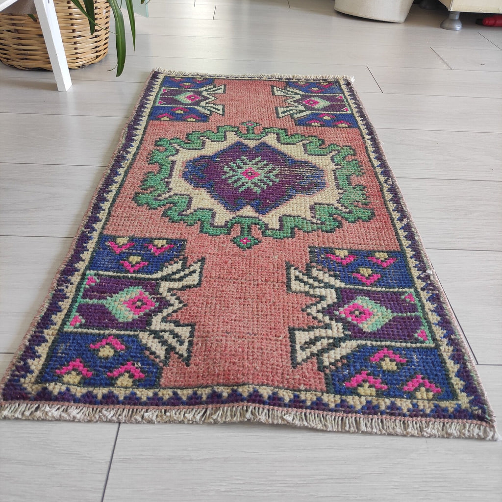 Vintage Turkish Mini Rug 1.5 x 2.9 ft