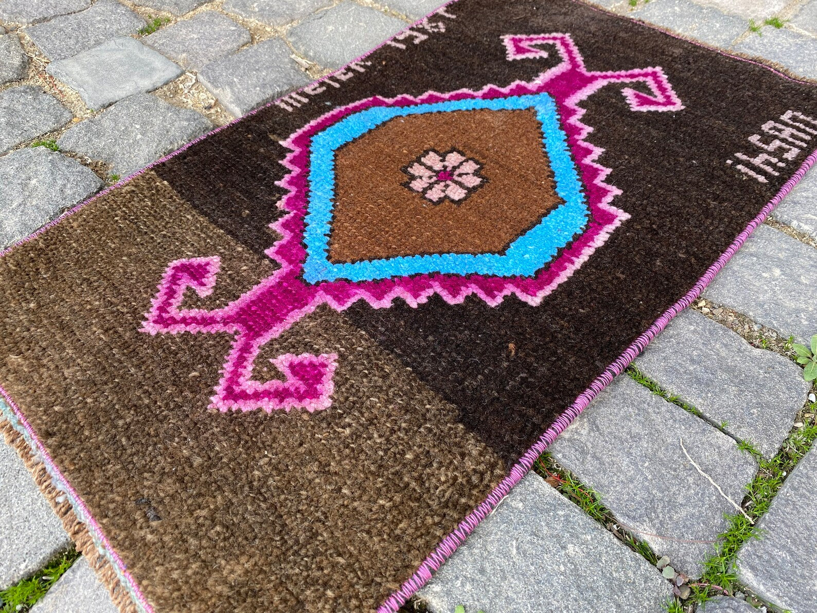 Vintage Turkish Mini Rug 1.3 x 2.1 ft