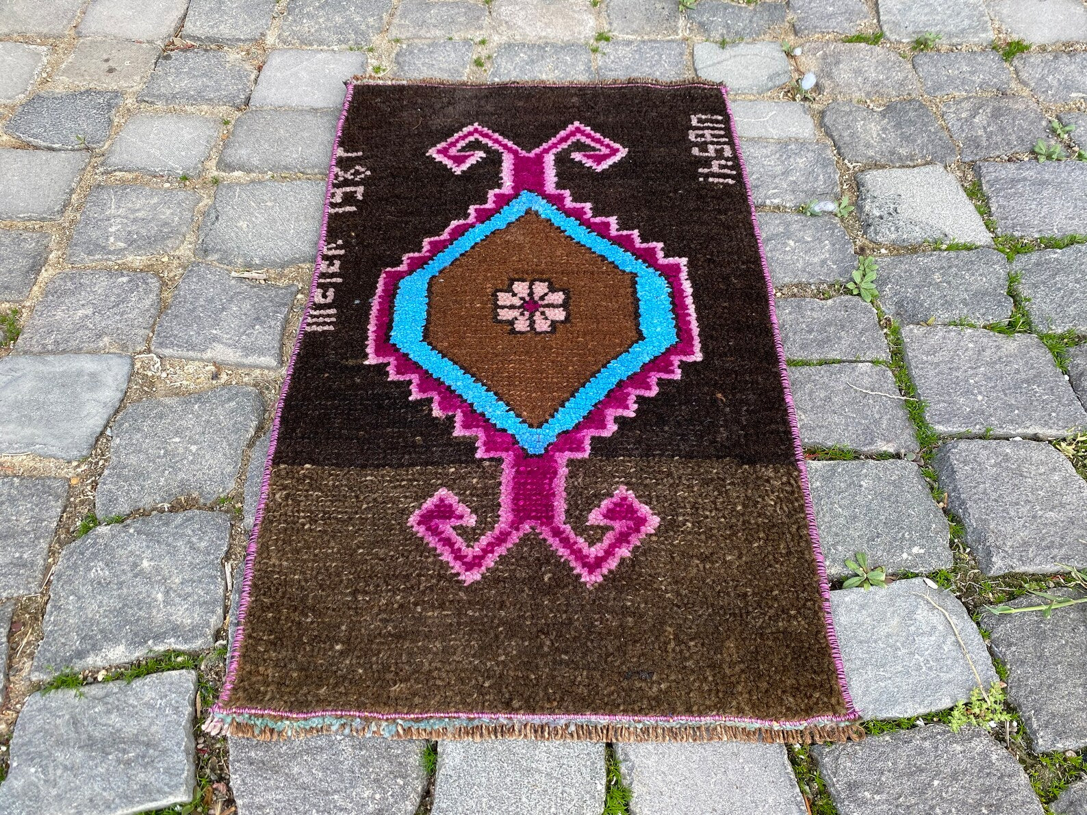 Vintage Turkish Mini Rug 1.3 x 2.1 ft