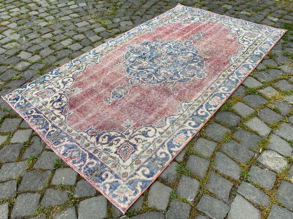 Vintage Turkish Accent Area rug 3.5 x 6.2 ft