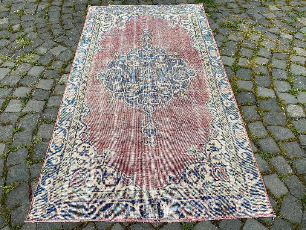 Vintage Turkish Accent Area rug 3.5 x 6.2 ft