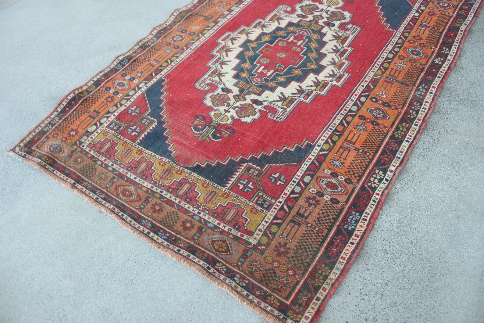 XL Vintage Turkish Accent Area Rug 4.8 x 8.4 ft