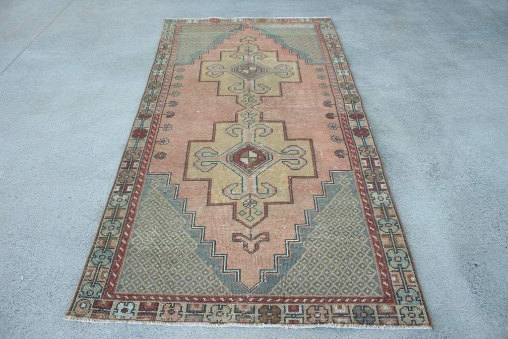 Vintage Turkish Accent Area rug 4 x 8.1 ft