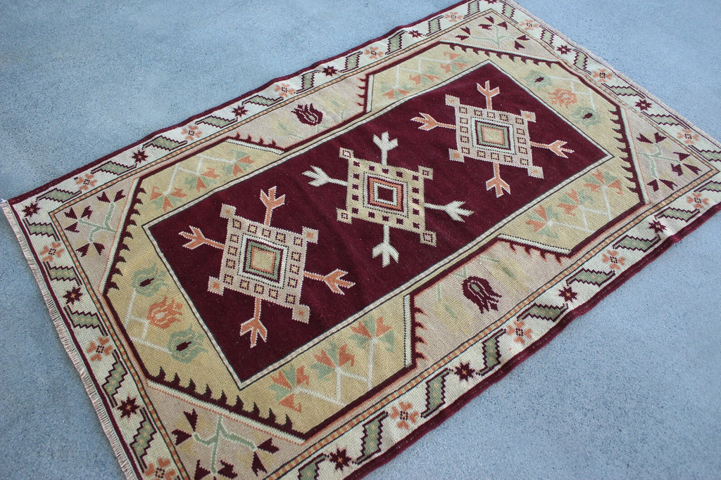 Vintage Turkish Accent Area rug 3.7 x 5.8 ft