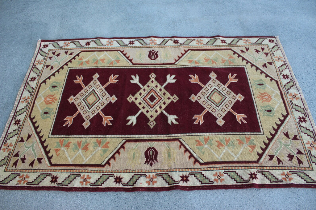 Vintage Turkish Accent Area rug 3.7 x 5.8 ft