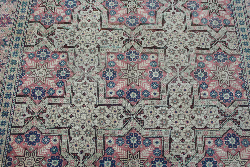 Vintage Turkish Accent Area rug 3.8 x 4.8 ft