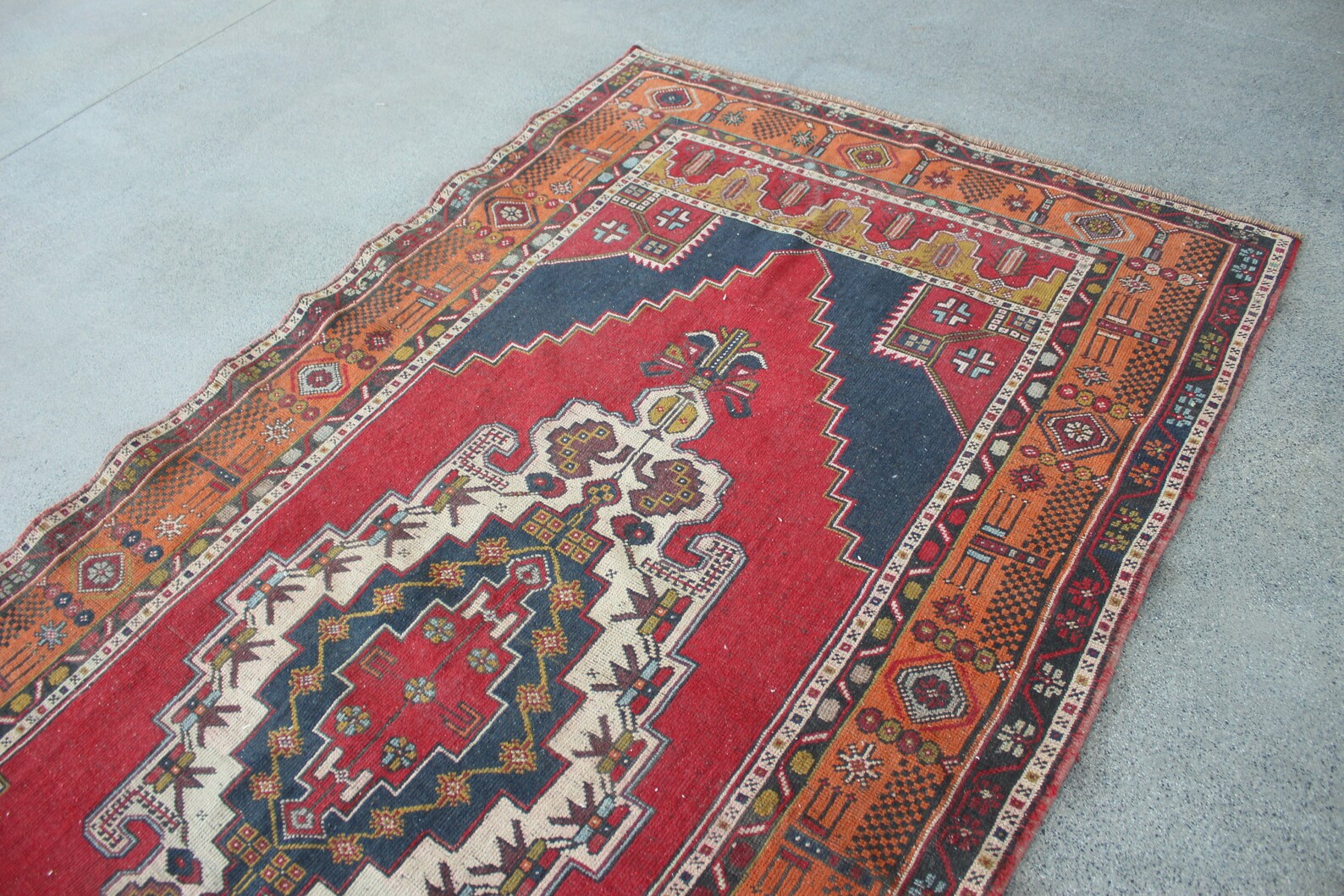 XL Vintage Turkish Accent Area Rug 4.8 x 8.4 ft