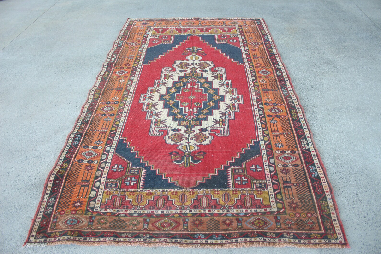 XL Vintage Turkish Accent Area Rug 4.8 x 8.4 ft