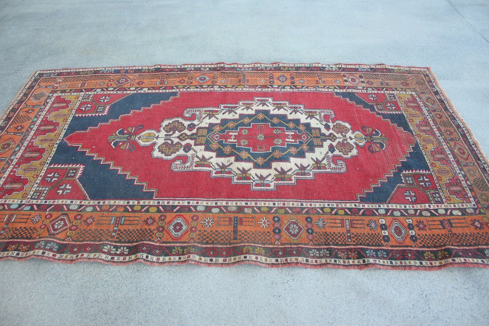 XL Vintage Turkish Accent Area Rug 4.8 x 8.4 ft