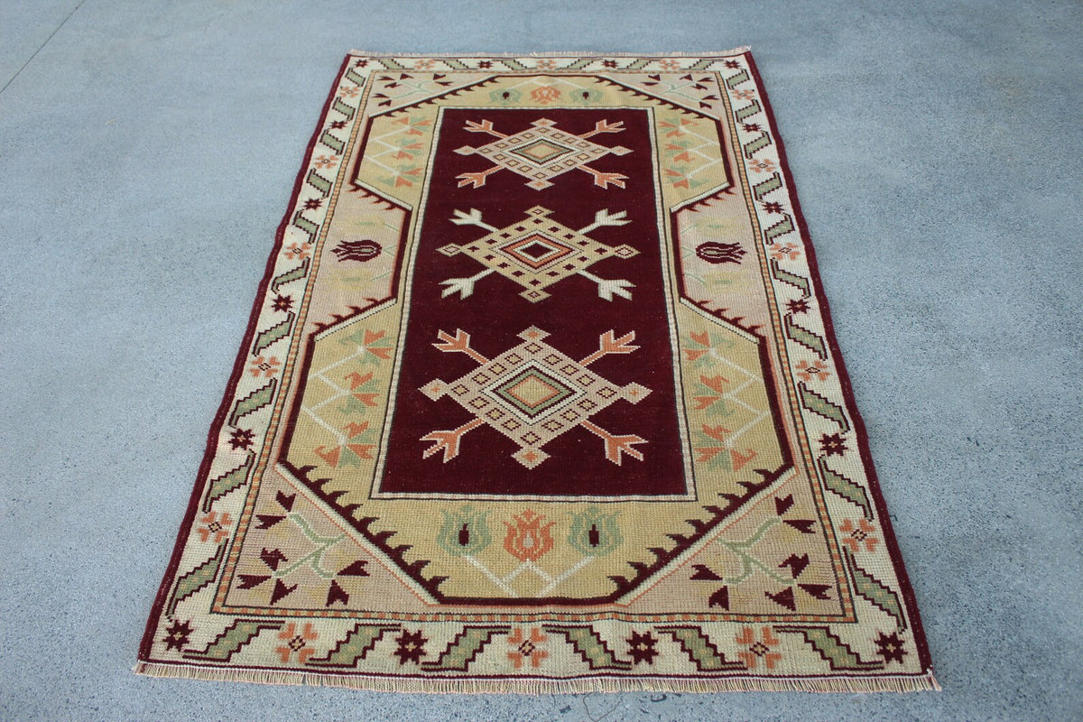 Vintage Turkish Accent Area rug 3.7 x 5.8 ft