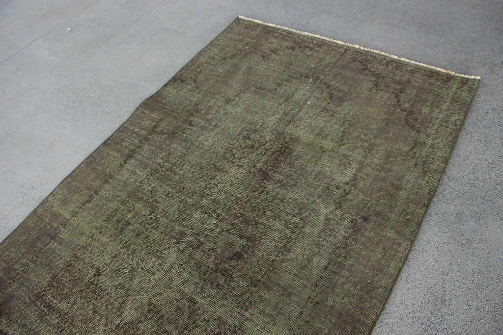 Vintage Turkish Accent Area rug 4.3 x 8.7 ft