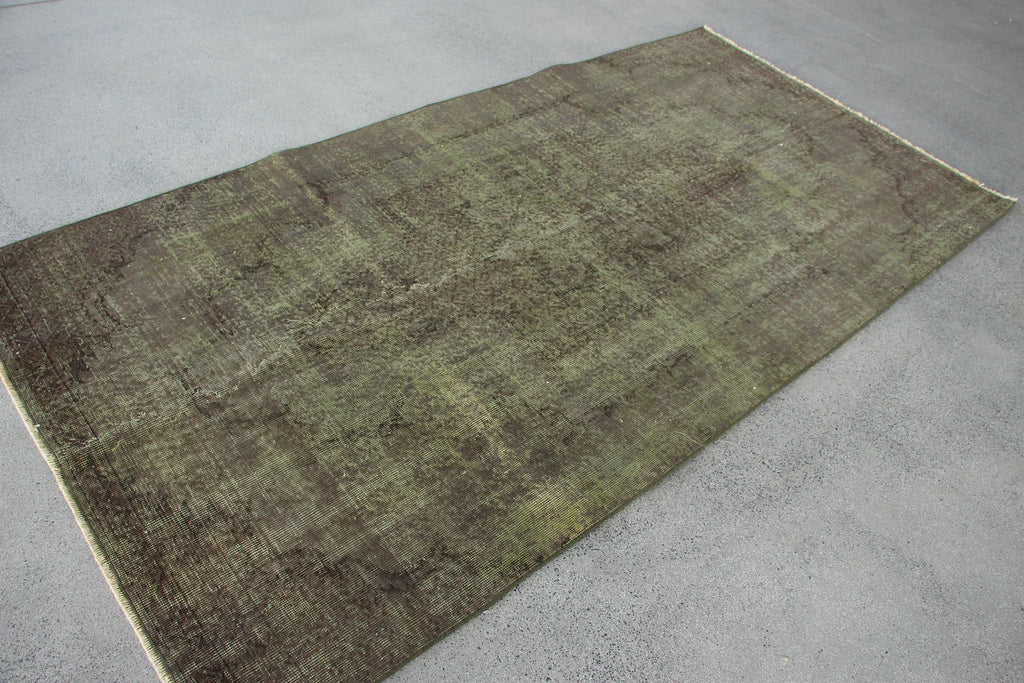 Vintage Turkish Accent Area rug 4.3 x 8.7 ft