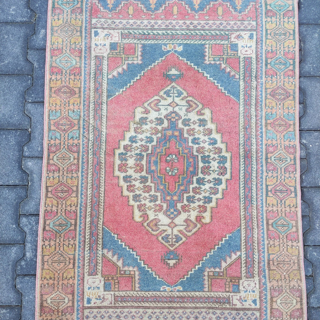 Vintage Turkish Accent Area rug 3 x 5 ft