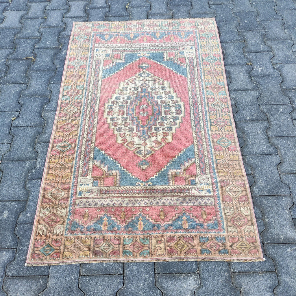 Vintage Turkish Accent Area rug 3 x 5 ft