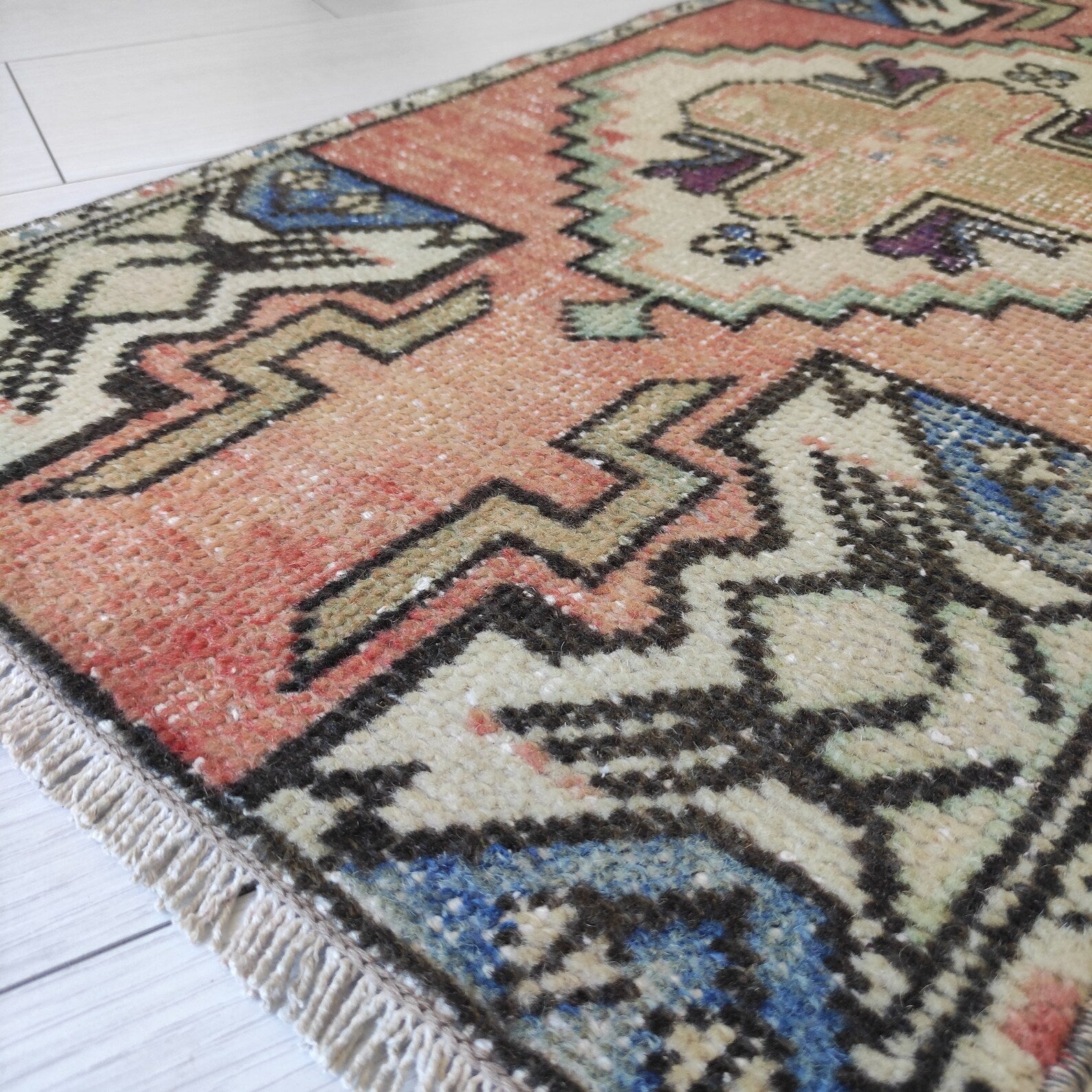Vintage Turkish Mini Rug 1.5 x 2.9 ft