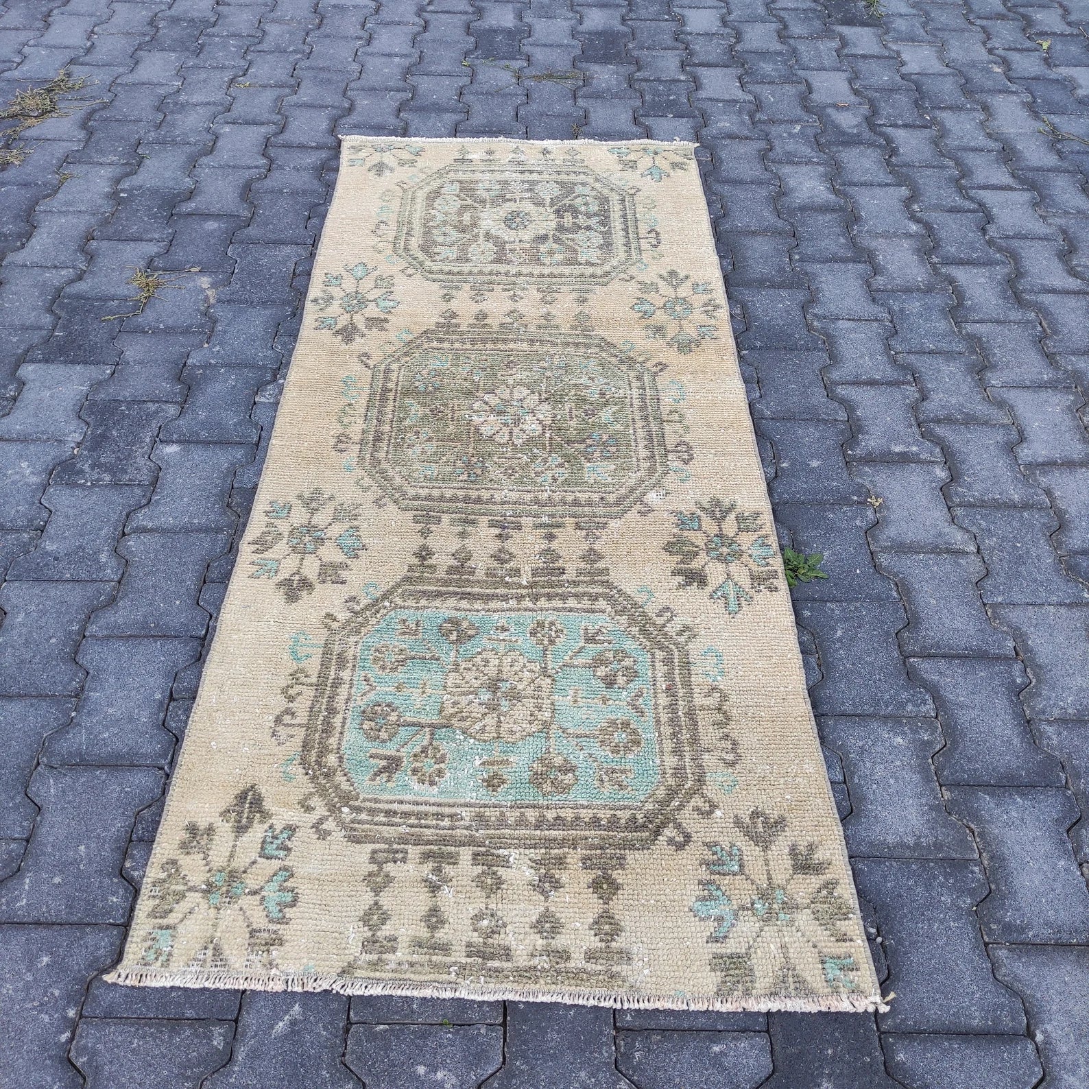 Vintage Turkish Runner Rug 2.6 x 6.4 ft
