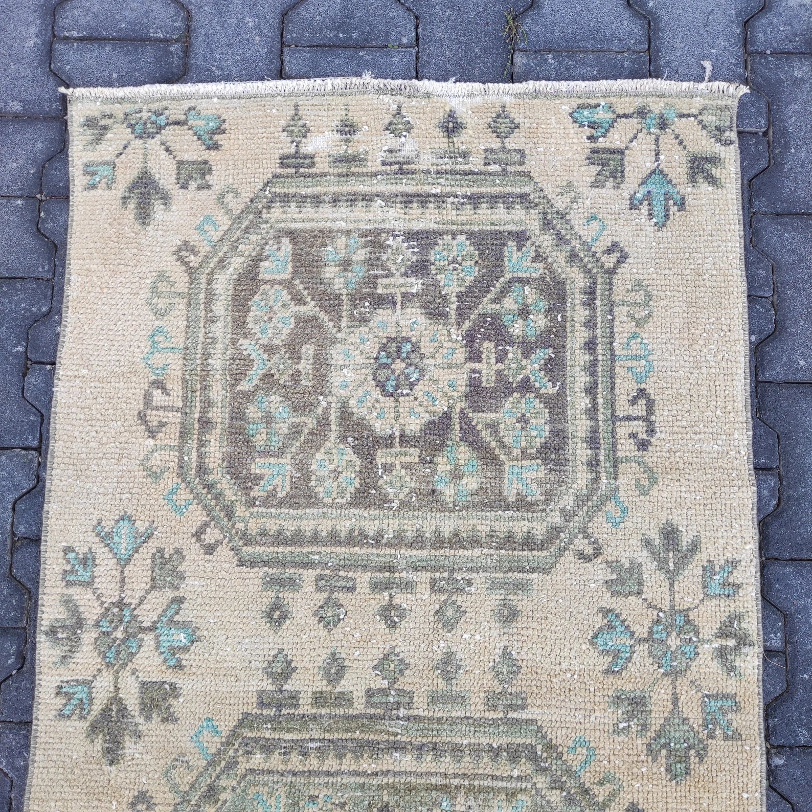 Vintage Turkish Runner Rug 2.6 x 6.4 ft