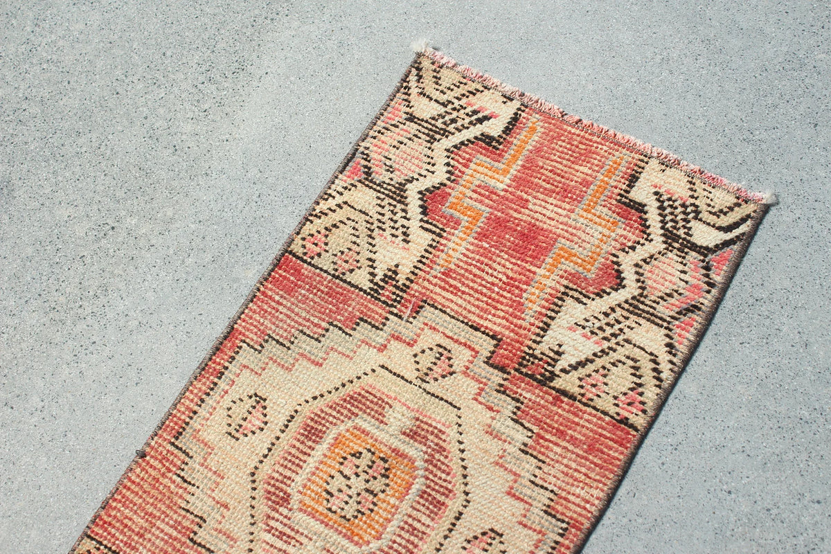 Vintage Turkish Mini Rug 1.4 x 2.7 ft