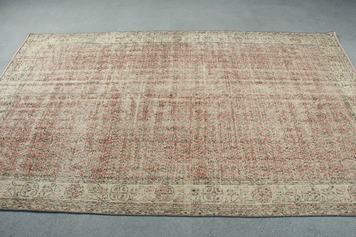 XL Vintage Turkish Accent Area rug 5.2 x 8.5 ft