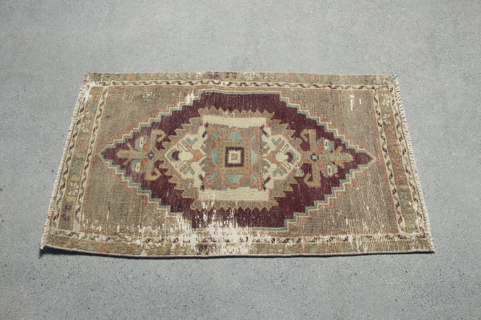 Vintage Turkish Mini Rug 1.7 x 2.8 ft