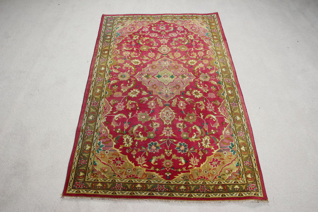 Vintage Turkish Accent Area rug 3.4 x 6 ft