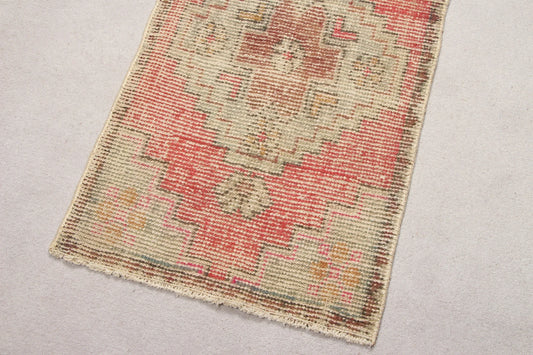 Vintage Turkish Mini Rug 1.6 x 3 ft
