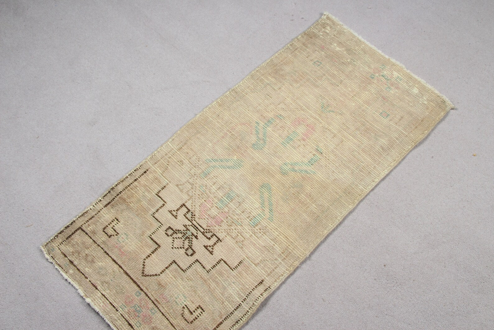 Vintage Turkish Mini Rug 1.6 x 3.4 ft